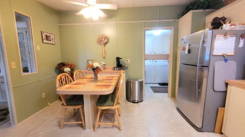 84 Emerald Dr. East a Dundee, FL Mobile or Manufactured Home for Sale